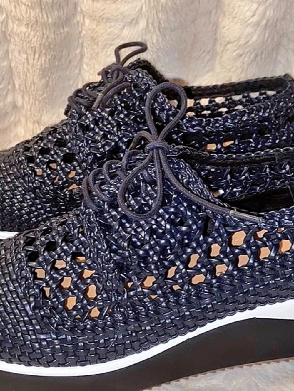 Donald Pliner Lillo Woven Oxford Black Woven Sneakers